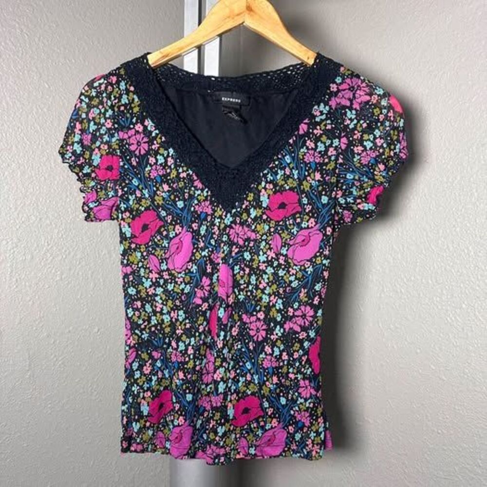 Vintage Y2K Express Floral Lace Trim Short Sleeve Top Size Medium